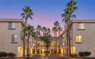 Primary Photo for MLS#: 2747728