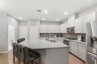 More Details about MLS # 2747732 : 2253 PERUGIA POINT WALK