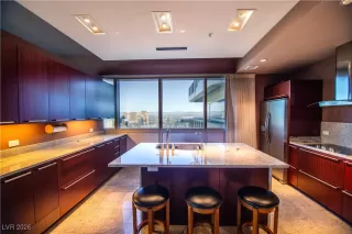 Photo #6: 2747748 Listing 