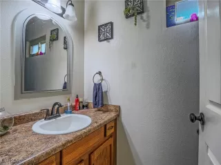 Photo #4: 2747823 Listing 