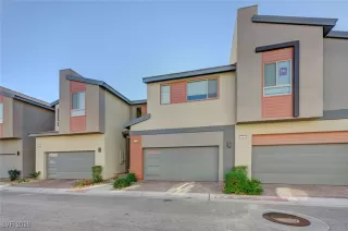 Photo #1: 2747865 Listing 