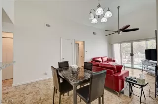 Photo #4: 2747919 Listing 