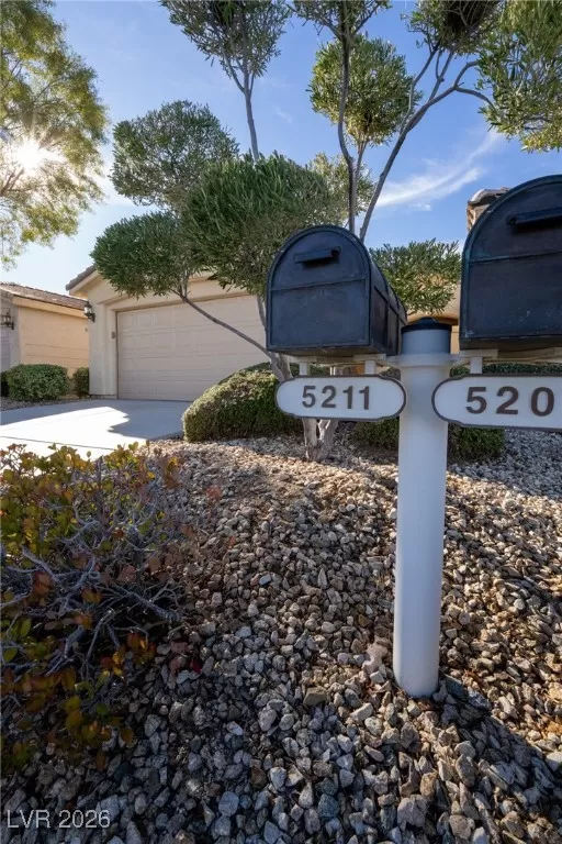 MLS: 2747935 Condo For Sale