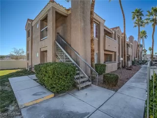 More Details about MLS # 2747961 : 1375 EAST HACIENDA AVENUE 109