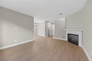 Photo #6: 2748143 Listing 