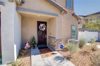 Photo #1: 2748161 Listing 