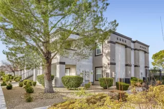 Photo #3: 2748168 Listing 