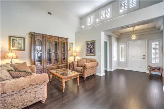 Photo #5: 2748191 Listing 