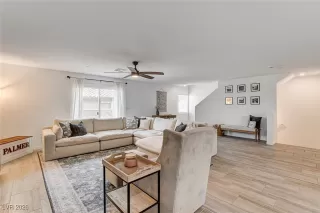 Photo #4: 2748192 Listing 