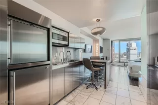 Photo #6: 2748196 Listing 