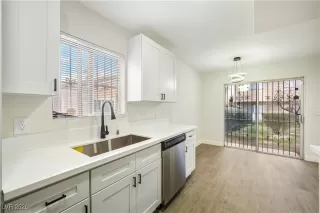 Photo #3: 2748204 Listing 