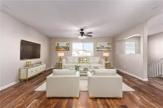 Photo #3: 2748226 Listing 