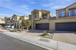 Photo #1: 2748232 Listing 