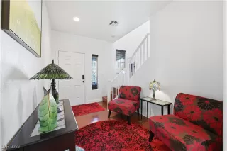 Photo #3: 2748232 Listing 