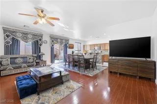 Photo #5: 2748232 Listing 