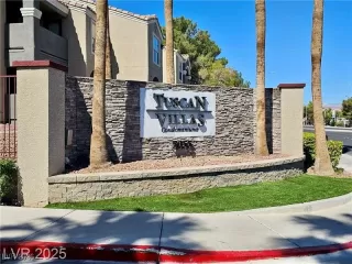 Photo #2: 2748285 Listing 