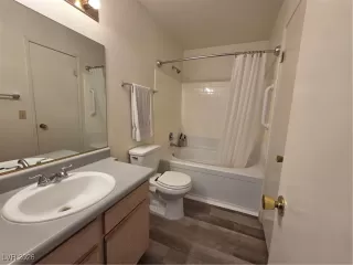 Photo #4: 2748452 Listing 