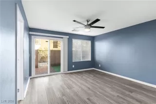 Photo #6: 2748458 Listing