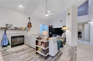 Photo #1: 2748465 Listing 