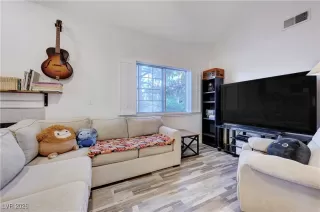 Photo #4: 2748465 Listing 