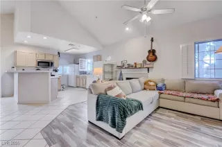 Photo #6: 2748465 Listing 