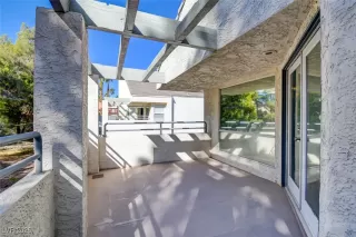 Photo #2: 2748485 Listing 