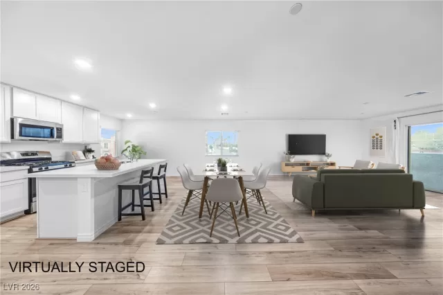 MLS: 2748496 Condo For Sale