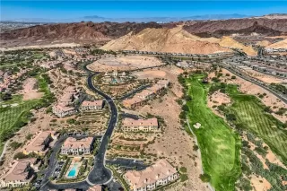 Photo #6: 2748517 Listing 