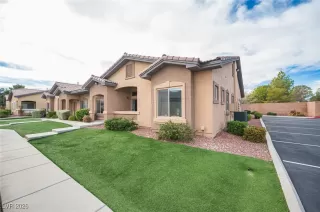 Photo #1: 2748518 Listing 