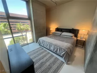 Photo #5: 2748604 Listing 