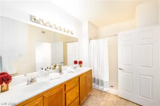 Photo #3: 2748609 Listing 