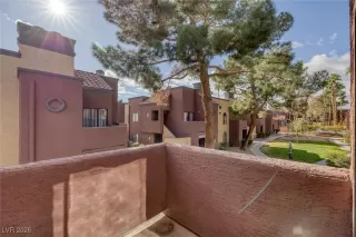 Photo #4: 2748622 Listing 