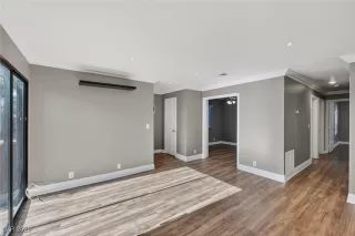 Photo #6: 2748622 Listing 