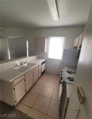 Photo #6: 2748704 Listing 