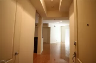 Photo #4: 2748739 Listing