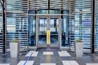 Photo #3: 2748742 Listing 