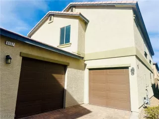 Photo #5: 2748836 Listing 