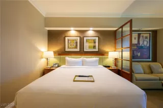 Photo #3: 2748872 Listing 