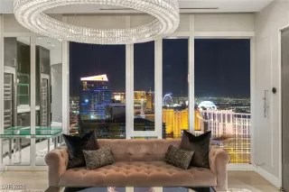 Photo #4: 2748873 Listing