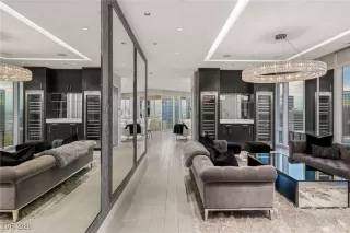 Photo #5: 2748873 Listing