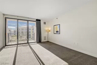 Photo #6: 2748907 Listing 