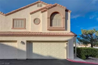 Photo #3: 2748913 Listing 