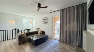 Photo #2: 2748984 Listing 