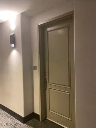 Photo #1: 2749016 Listing