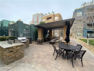 Photo #4: 2749016 Listing