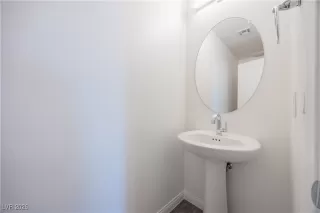 Photo #6: 2749017 Listing 