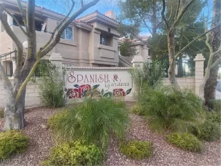 Primary Photo for MLS#: 2749221