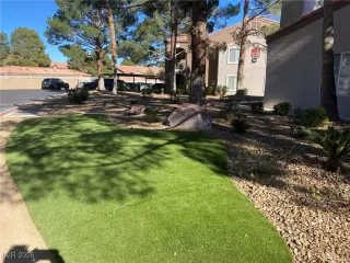 Photo #4: 2749260 Listing 