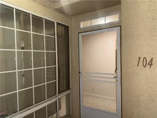 Photo #3: 2749330 Listing 