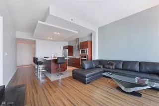 Photo #2: 2749368 Listing 